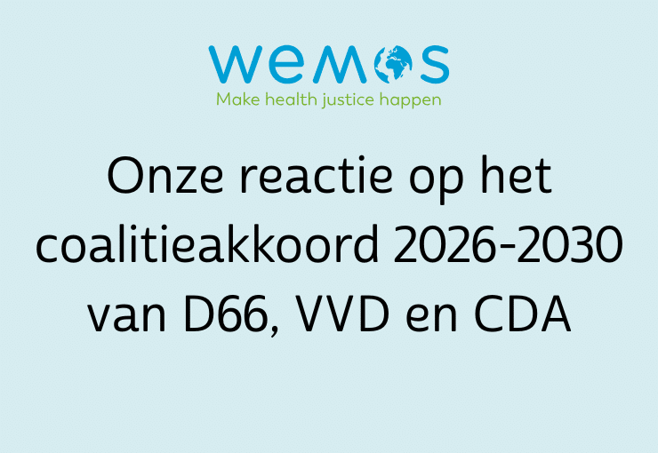 Zwarte tekst op lichtblauwe achtergrond: Onze reactie op het coalitieakkoord 2026-2030 van D66, VVD en CDA